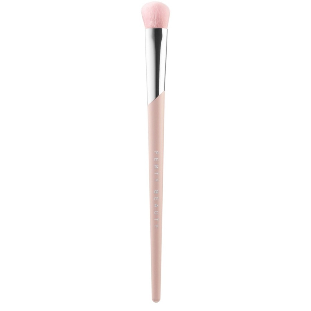 Fenty Beauty concealer Makeup Brush